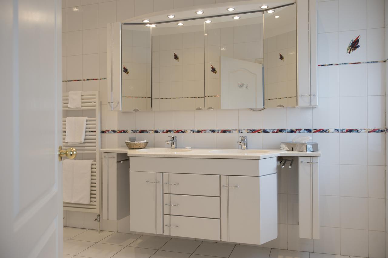 Regency Hotel 더글러스 외부 사진