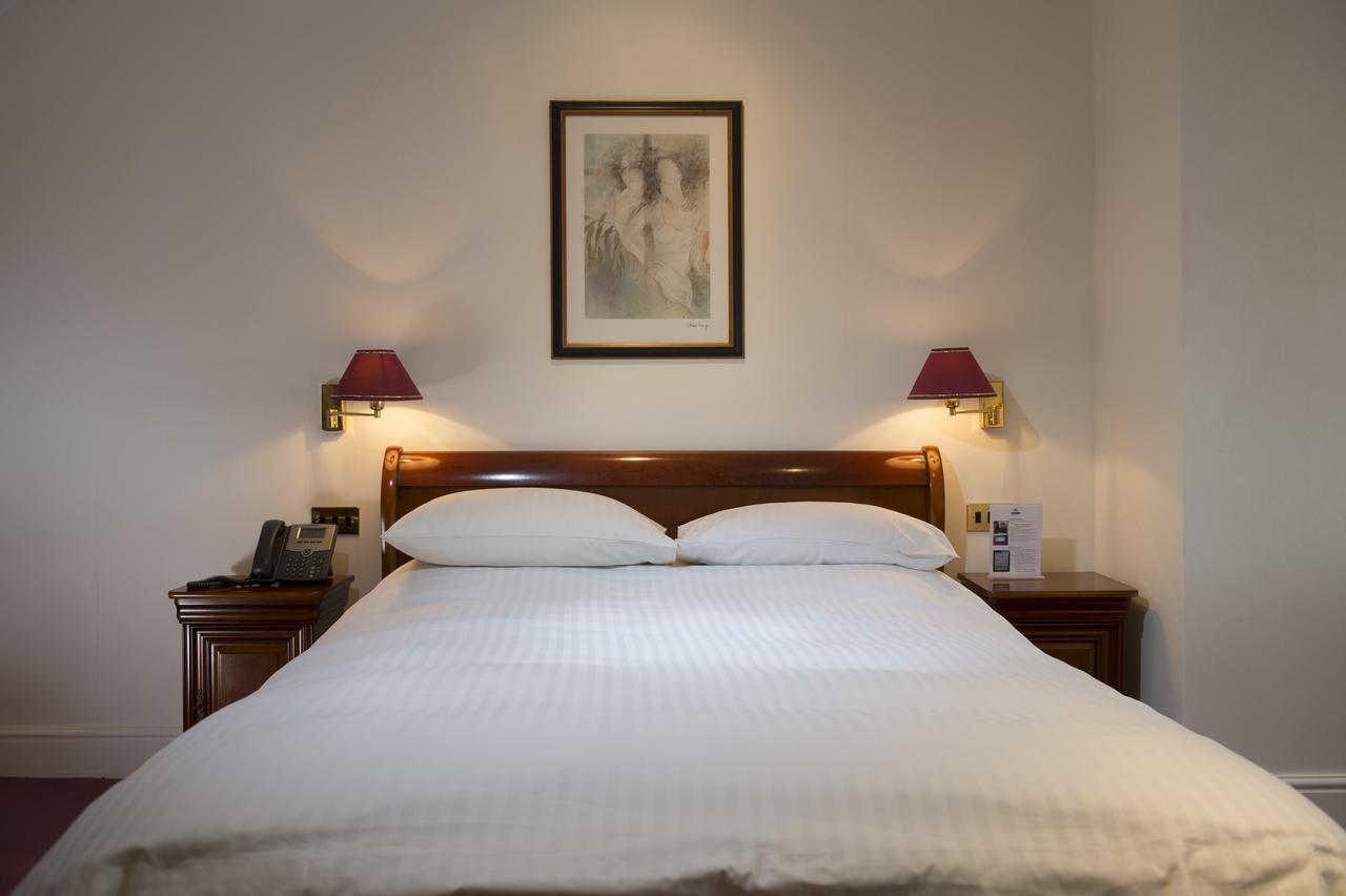 Regency Hotel 더글러스 외부 사진